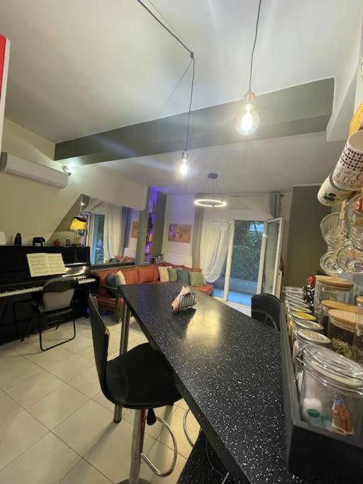 אתונה Seaside Apartment מראה חיצוני תמונה